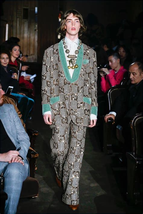 2019 men's fashion gucci|man wearing Gucci.